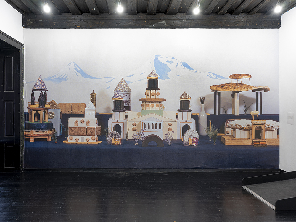 <p>2017/2021<br />
Magic City</p>
